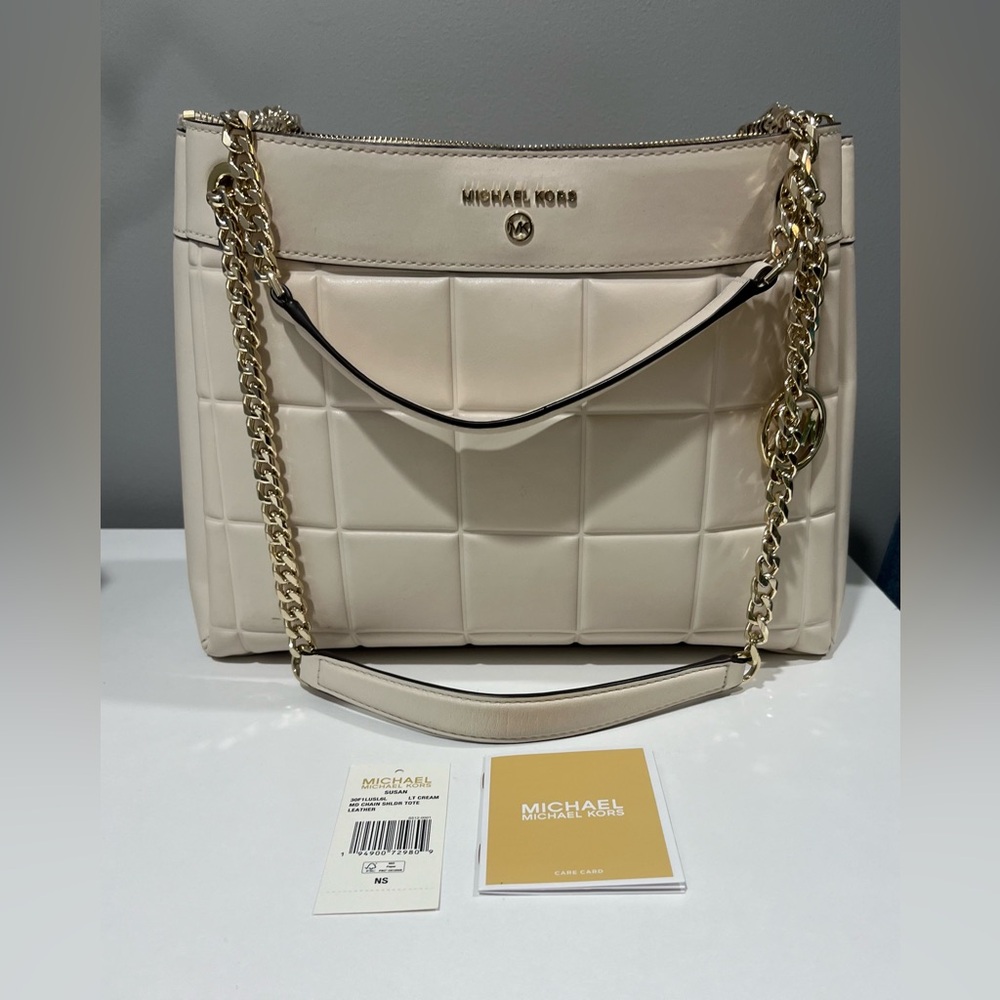 Michael Kors Leather Susan Cream w/ Gold Hardware Medium Quilted  Tote B…